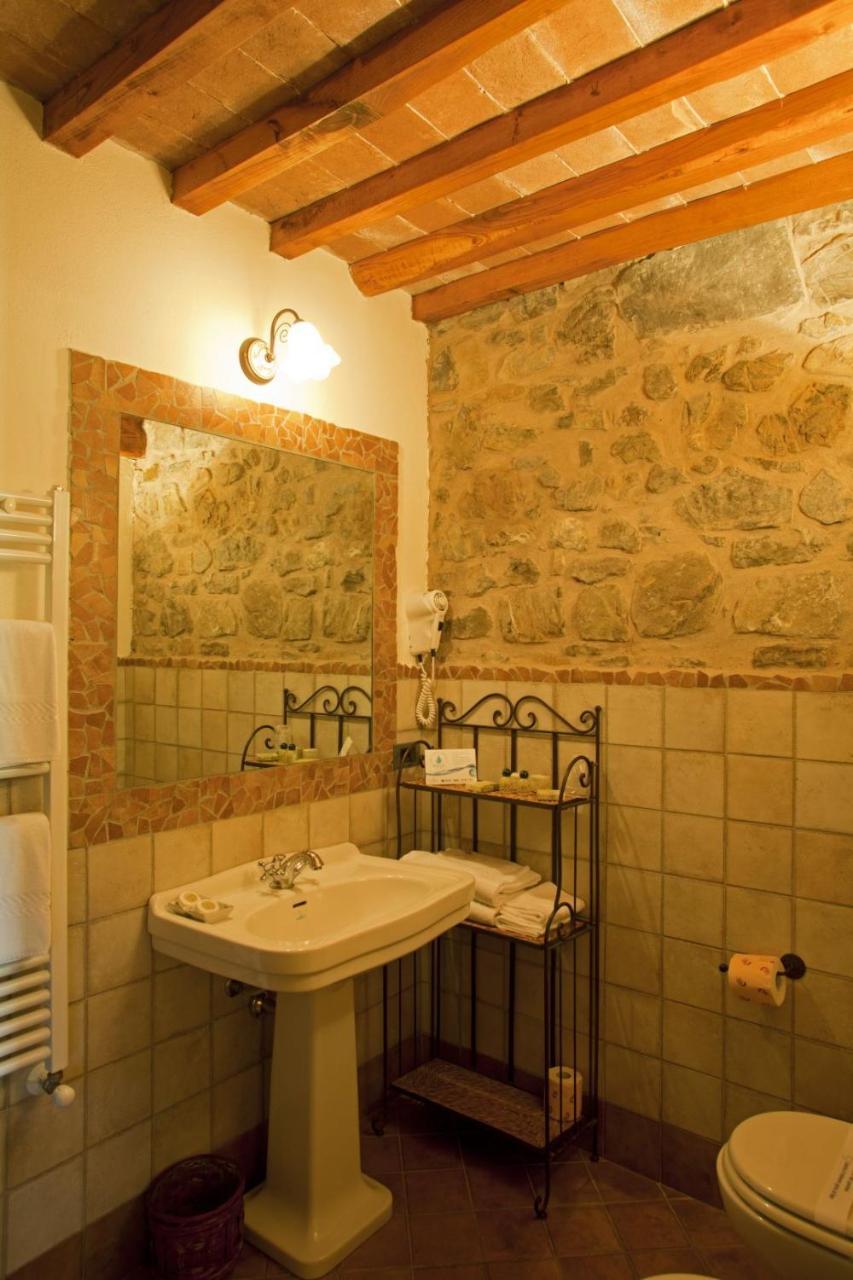 Bio Agriturismo La Bell'Antiglia Villa Montemerano Bagian luar foto